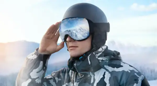 Jakie gogle snowboard wybrać, aby uniknąć problemów na stoku?